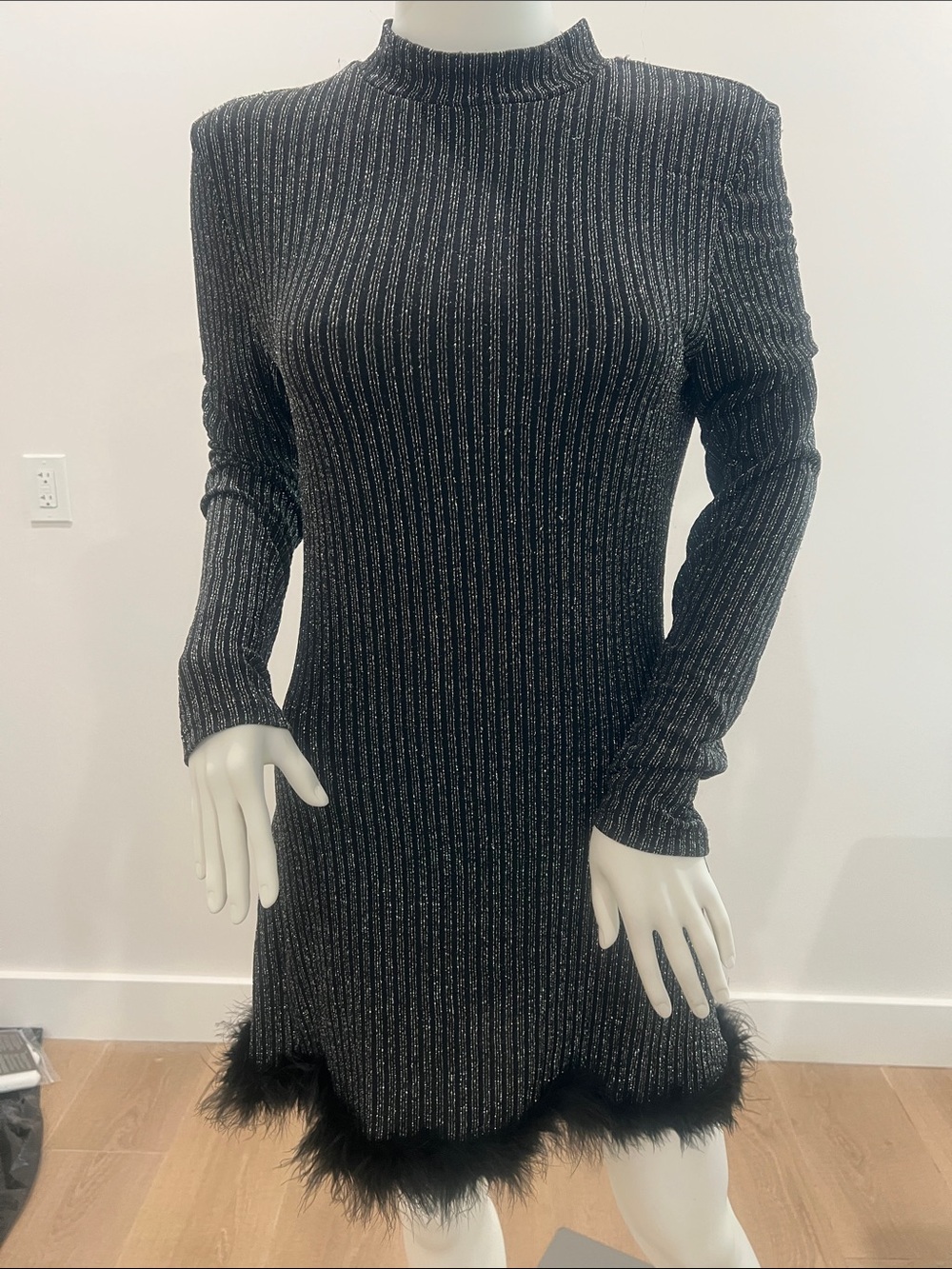 Source Unknown Black Metallic Ribbed Knit Dress with Feather Hem